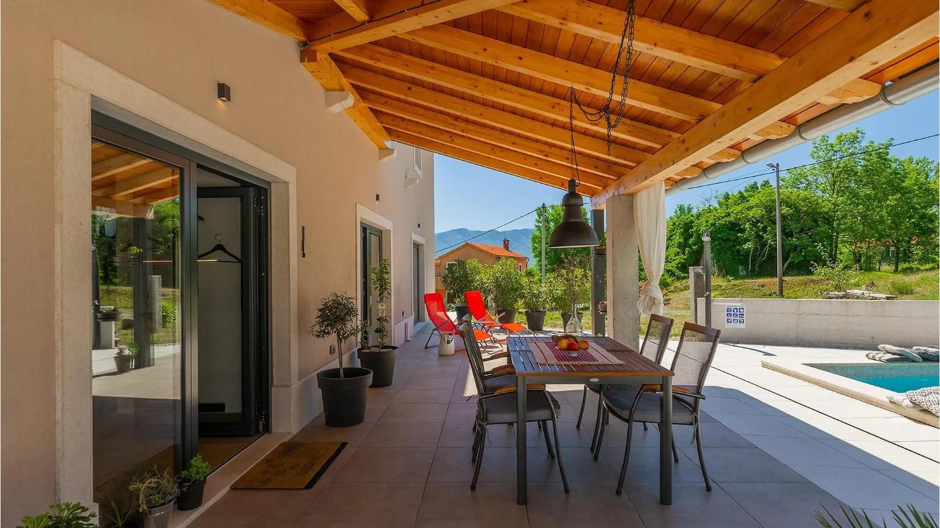 Villa Des4U Kostrcani 0*,  Kroatien