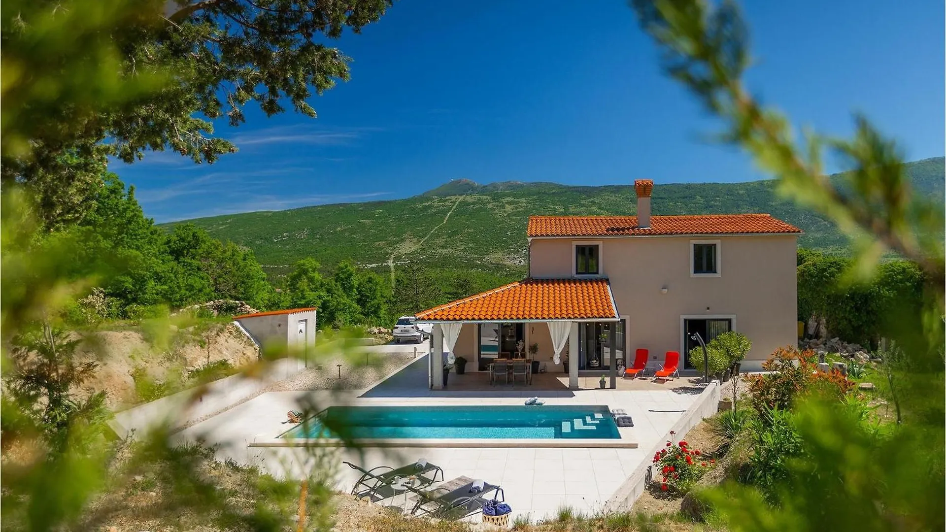 Villa Des4U Kostrcani Ferienhaus
