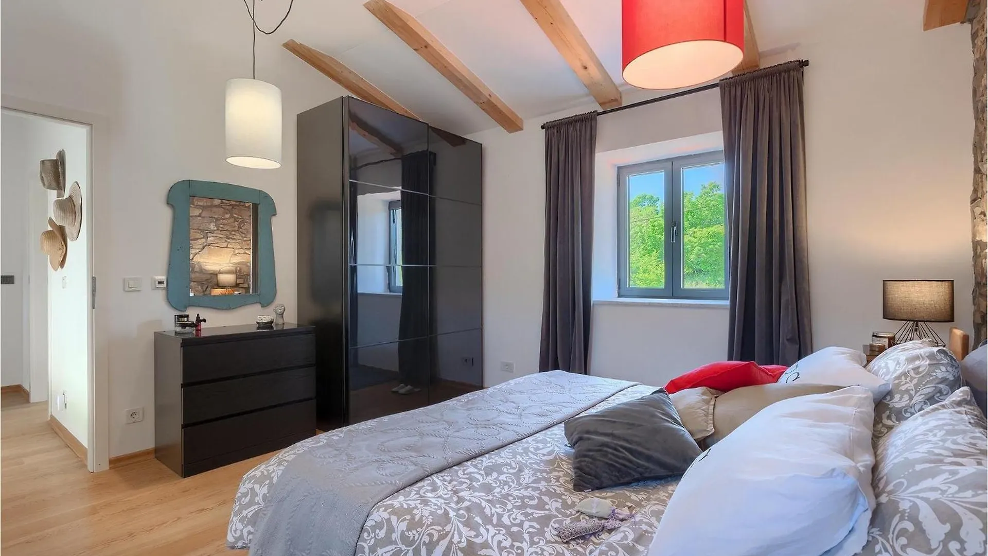 Ferienhaus Villa Des4U Kostrcani